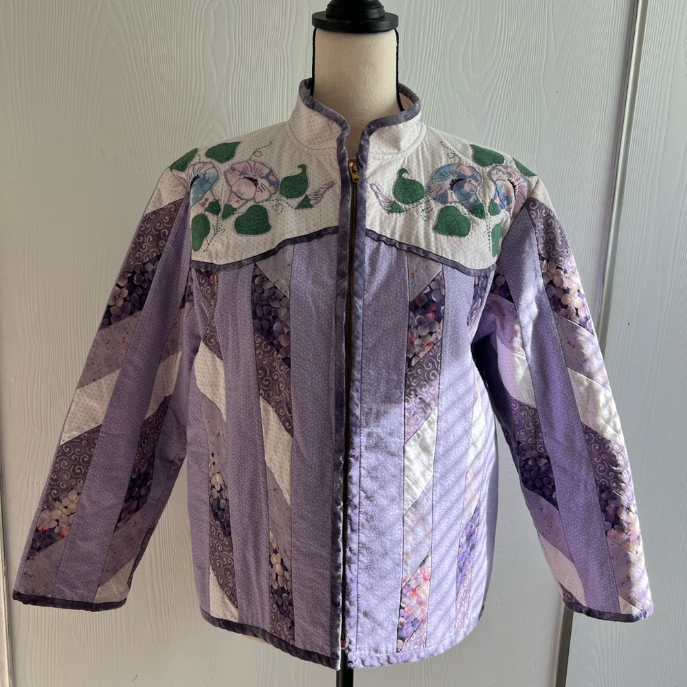 Purple Vintage Quilted/Patchwork Handmade Floral Zippered jacket, no size listed